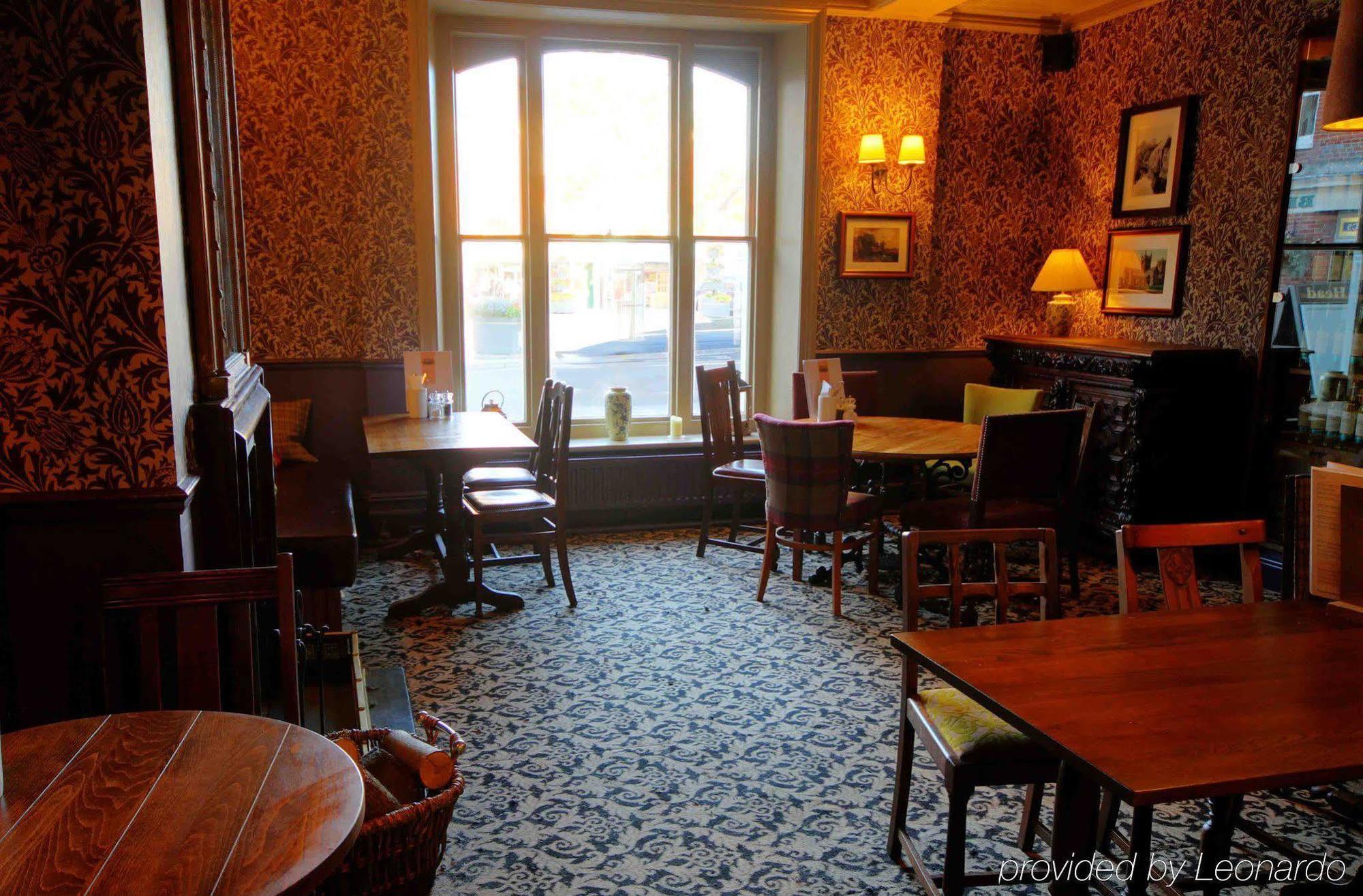King'S Head Hotel By Greene King Inns Уимборн-Минстер Экстерьер фото